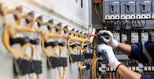 Professional Electrician technician working in Madison Park, NJ